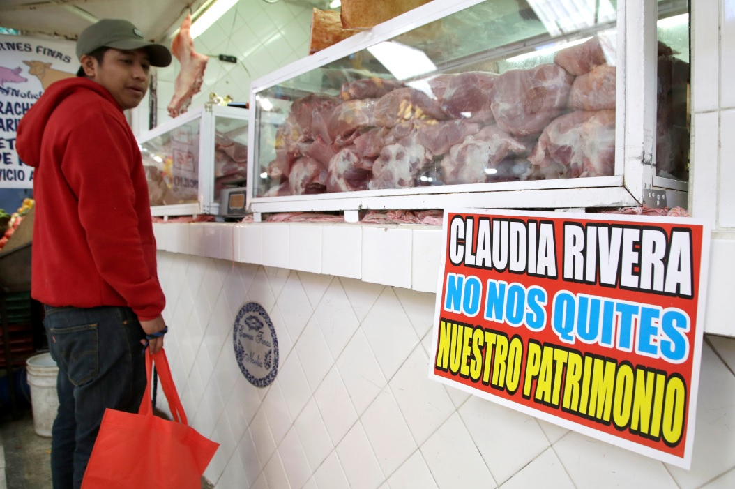 No pueden demoler mercado de Amalucan; falta el permiso estatal