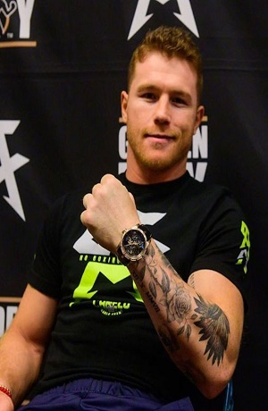 Saúl Canelo Álvarez destina 280 mil pesos a pacientes con cáncer del Hospital del Niño Poblano