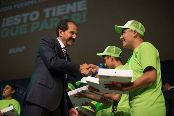 La Preparatoria Alfonso Calderón Moreno gana primer lugar de la Universiada del Conocimiento BUAP