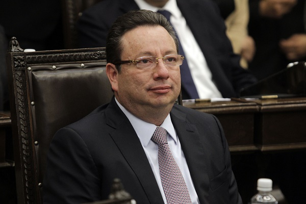 Eukid Castañón es vinculado a proceso por falsedad de declaraciones