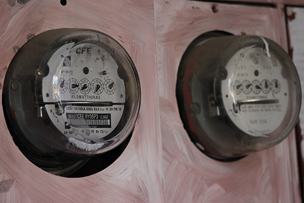 Poblanos no pagan la luz; deben 88.2 mdp a la CFE