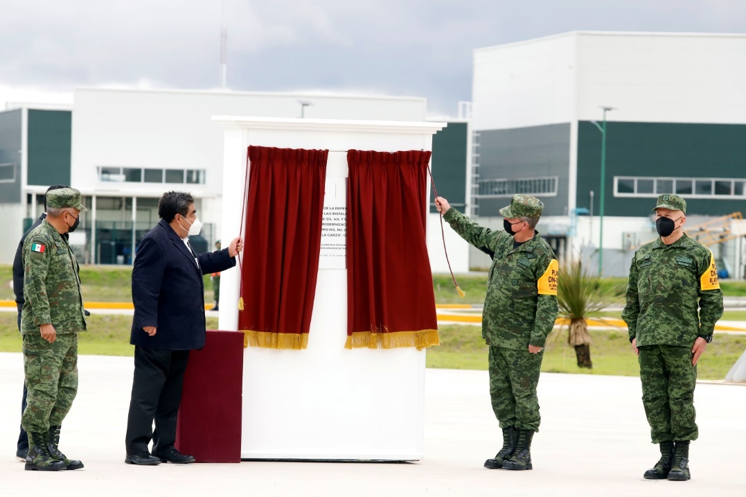 Inauguran ampliación de industria militar “La Célula”