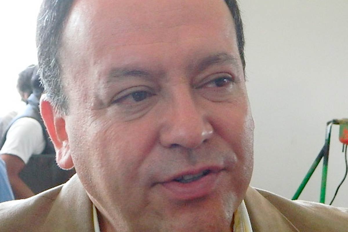 Presidente del Tribunal de Arbitraje vinculado a proceso por extorsión