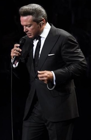 ¿Porqué lloró Luis Miguel en pleno escenario?