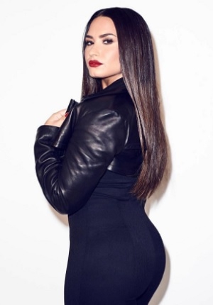 FOTOS: Demi Lovato y su caracterización de Selena para Halloween