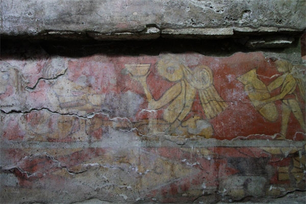 Murales de la pirámide de Cholula, fuera de la historia del arte