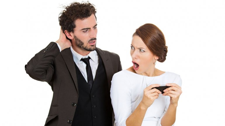 Infidelidad: ¿Hombres buscan sexo y las mujeres afecto?