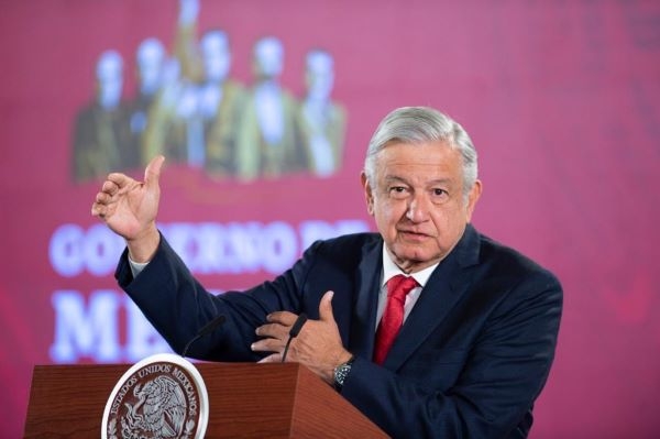 AMLO reitera que gasoducto no pasará por sitios sagrados de Pahuatlán