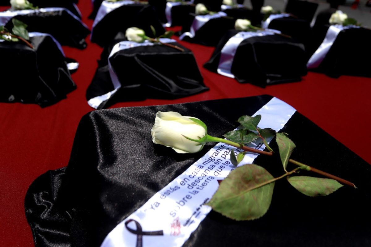 Van 443 migrantes poblanos muertos en EU; en septiembre llegarán cenizas