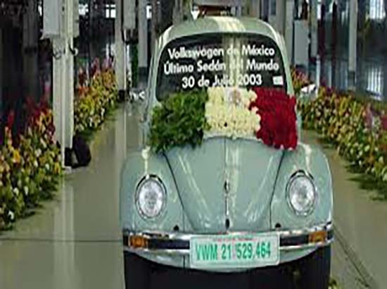 VW: Se cumplen  11 años de la fabricación del último “Vocho”
