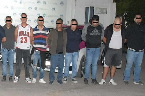 Vinculan a proceso a 13 personas por robo de celulares en la Feria de Puebla
