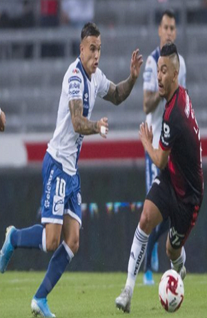 Club Puebla y Atlas van por la victoria para mantener aspiraciones al repechaje