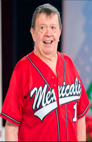Chabelo se pone travieso en supermercado y…