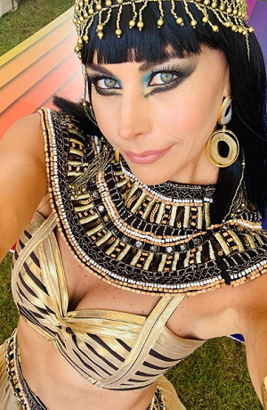Vanessa Guzmán conquista a sus fans en leggins