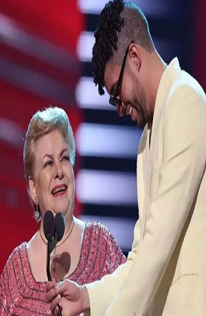 Paquita La del Barrio y Bad Bunny ¿planean colaboración?