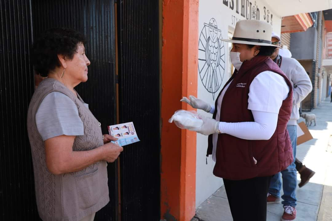 Karina Pérez lucra con contingencia y hace proselitismo, acusa agrupación