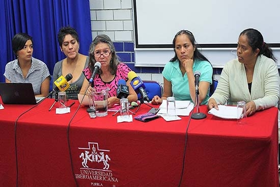 Ibero exige a la PGJ investigar casos de feminicidios en Puebla