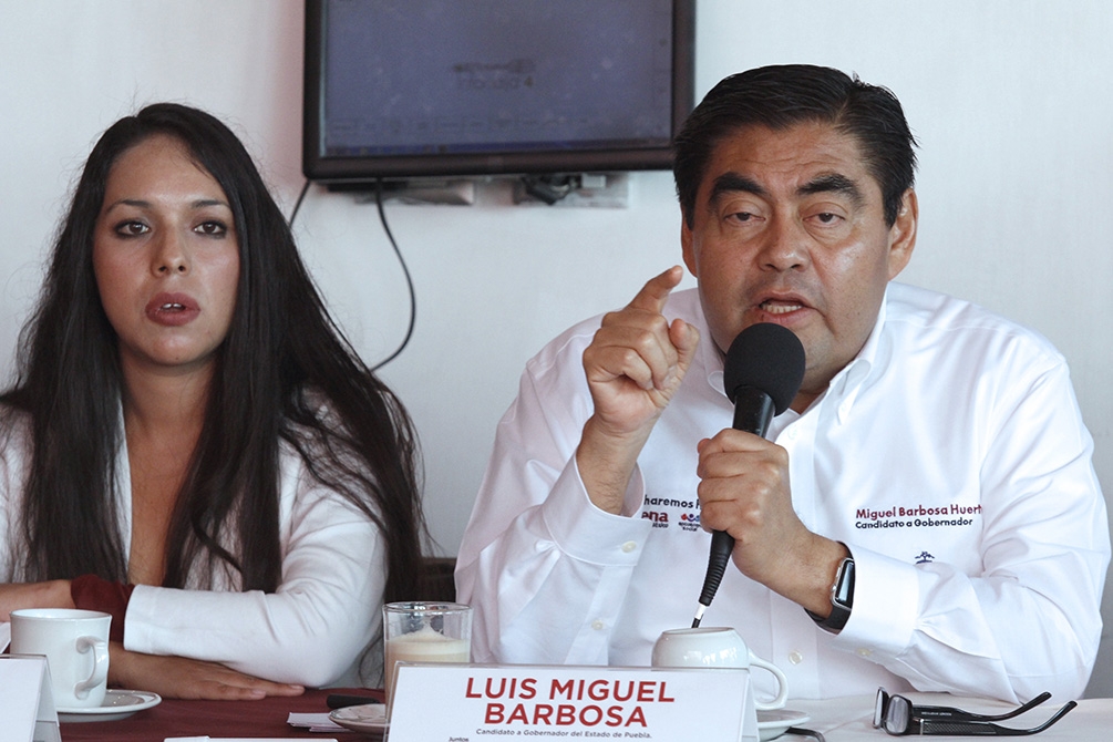 Barbosa ofrece gobierno austero y transparente