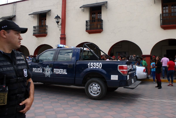Trasladan a reos del penal de Huejotzingo a Tepexi de Rodríguez