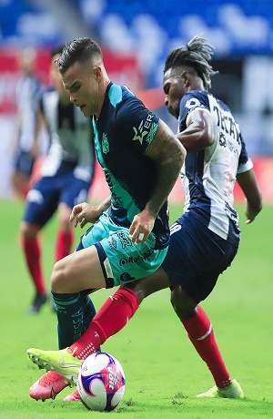 Club Puebla salió goleado 3-1 por Rayados de Monterrey