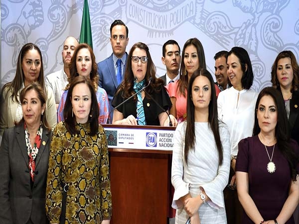 Diputadas del PAN exigen a AMLO dar a conocer grabación del diálogo entre los pilotos del helicopterazo en Puebla