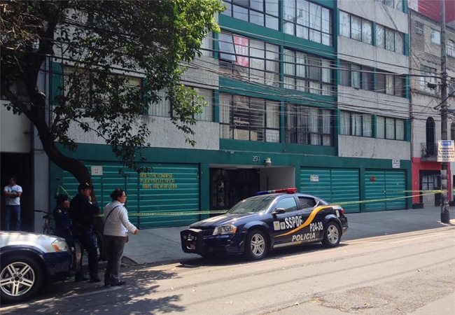 Le disparó a su vecino y se atrincheró amenazando con suicidarse