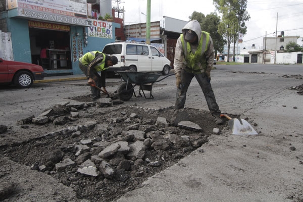 Ayuntamiento de Puebla proyecta relaminar 46 vialidades en 2015
