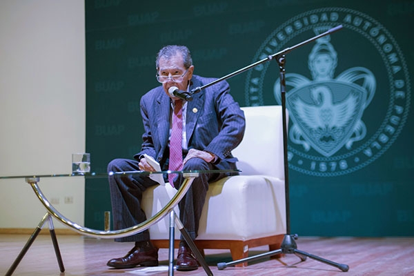 “La 4T debe actuar con inteligencia porque México no es un laboratorio”: Muñoz Ledo en la BUAP