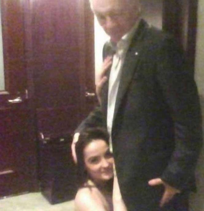 Dueño de Dallas Cowboys aparece en fotos sugestivas con menores de edad