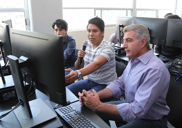 Supervisan nueva infraestructura de la Universidad Politécnica Metropolitana