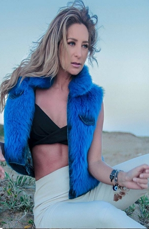 Geraldine Bazán conquistó las playas de Uruguay