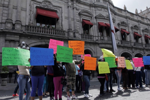 Sexoservidoras protestan en Puebla
