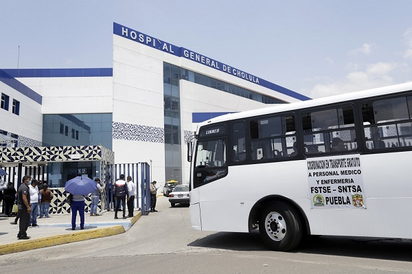 Transporte gratuito a personal médico ha beneficiado a 328 mil personas