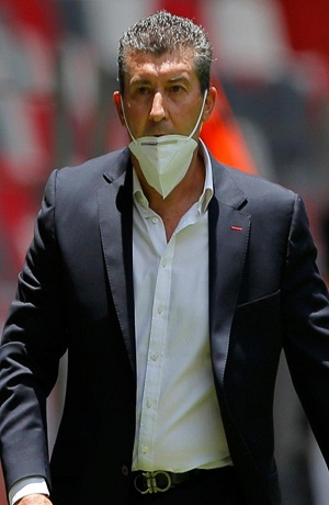 Aficionados del Toluca le piden al Chepo que se vaya del equipo