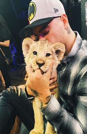 Maluma cerró Twitter e Instagram tras ser acusado de maltrato animal