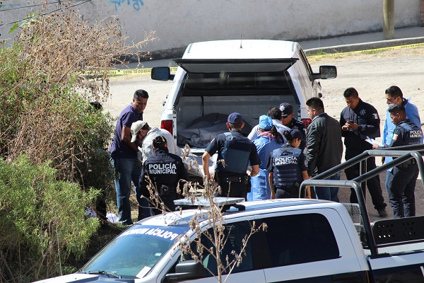 Hallan cadáver de hombre asesinado a balazos en la colonia Flor del Sur