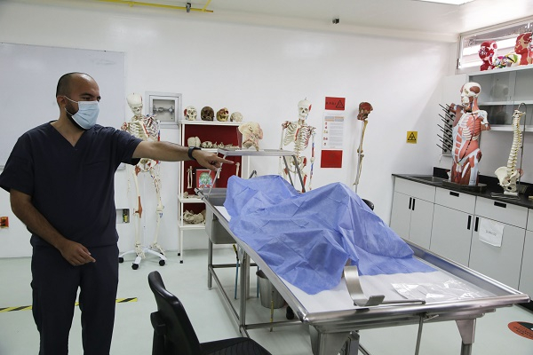 Universidades de Puebla reinician actividades en laboratorios tras 14 meses de pandemia