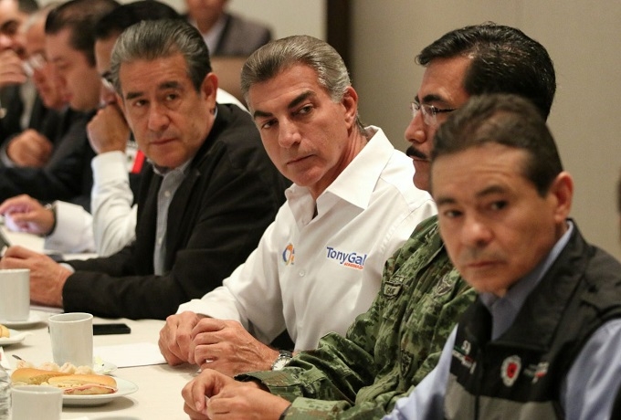 Tony Gali coordina plan de prevención en la Sierra Norte ante tormenta “Franklin”