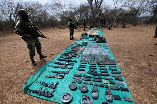 Desmantelan campo de entrenamiento de Los Zetas en Veracruz