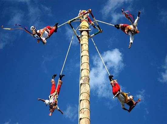 Voladores de Papantla llevarán cultura totonaca a Europa