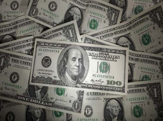 Peso continúa depreciándose frente al dólar y la BMV registra caída