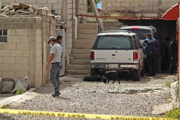 Mujer es asesinada a golpes por su ex pareja en Guadalupe Hidalgo