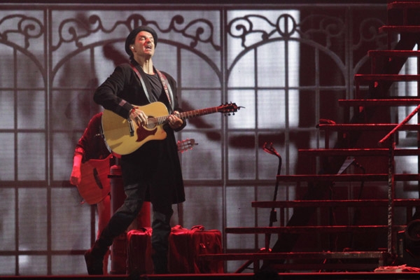Arjona lleva “De Viaje” a cinco mil fans en Puebla