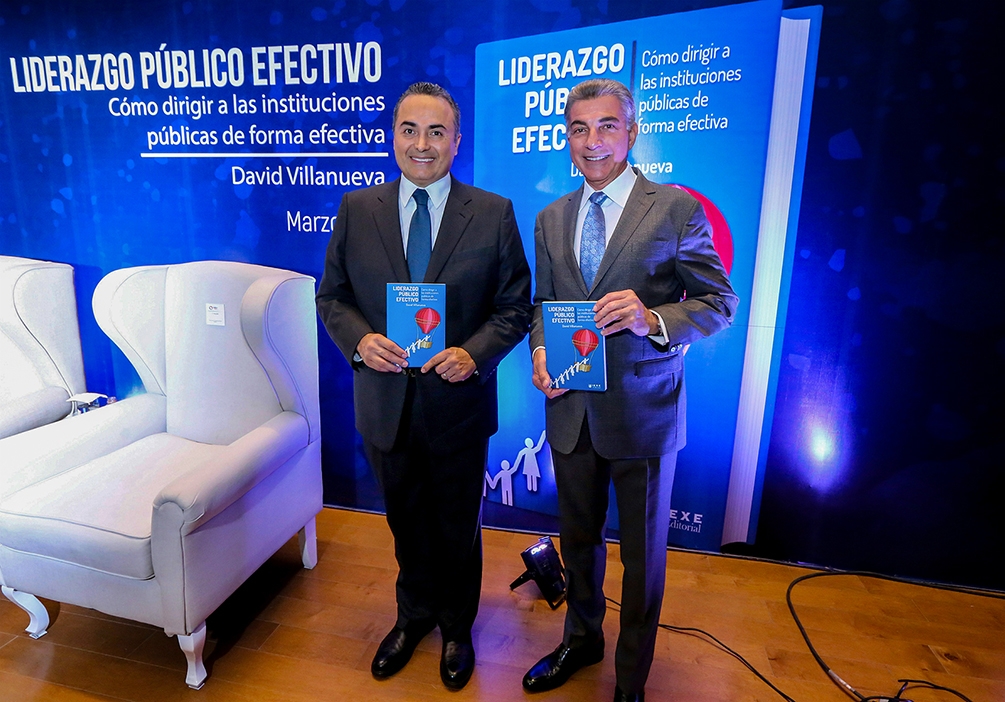 Tony Gali presentó el libro “Liderazgo Público Efectivo” de David Villanueva