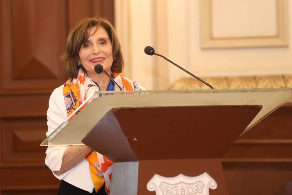 ángeles mastretta