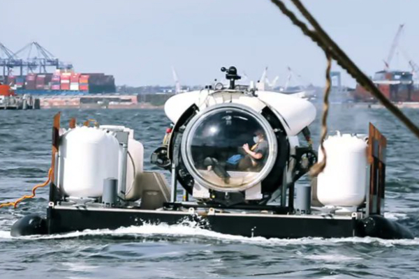 ¿Cómo murió la tripulación del submarino que bajó al Titanic?