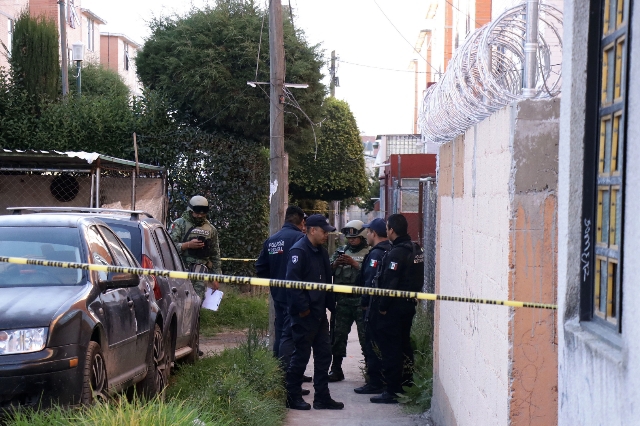 Matan a tres personas en vivienda de San Aparicio