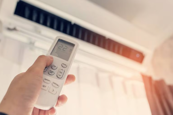 Verano desplaza a la Navidad como época de mayor demanda eléctrica