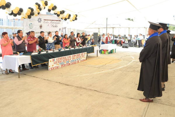 Concluyen sus estudios 191 internos del Cereso de Puebla