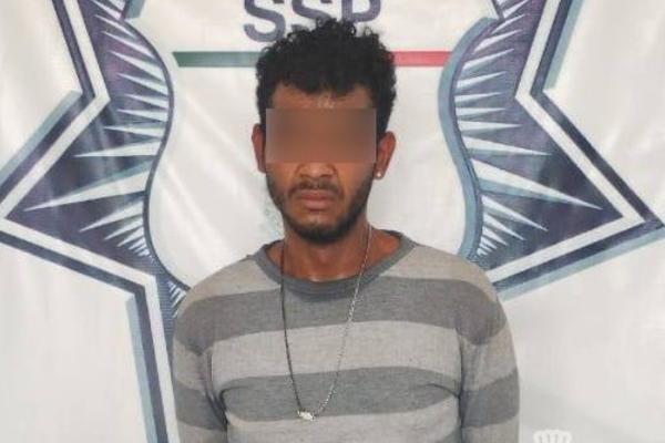 Detienen a sujeto con arma de fuego en Izúcar de Matamoros